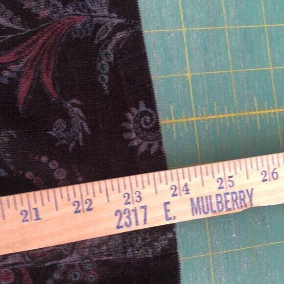 CRAZY HORSE By Liz Claiborne Woman's Sz L Black Floral Paisley Corduroy Vest - Picture 6 of 6